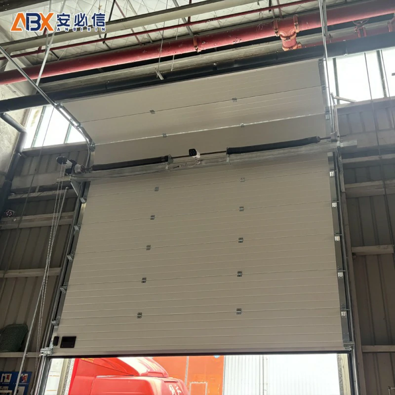鹤岗市垂直滑升门